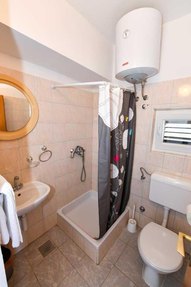 Perfect Vacation Apartments Omiš Exterior foto